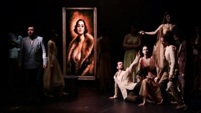 Sabahattin Ali'nin "K&uuml;rk Mantolu Madonna"sı m&uuml;zikal drama olarak sahnelendi