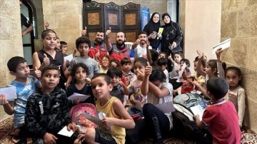Sadakataşı Derneğinden okula gidemeyen Lübnan'daki mülteci çocuklara eğitim yardımı
