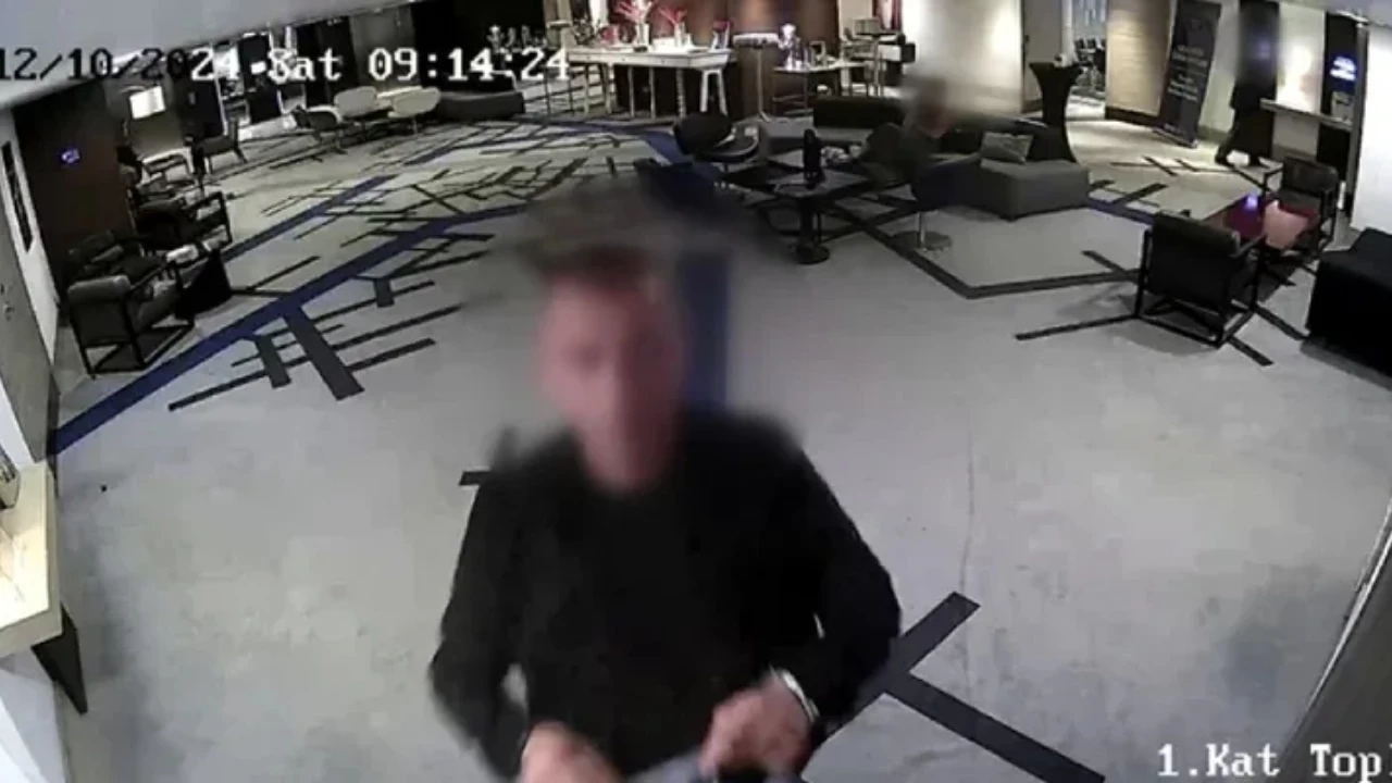 Sadece kameralar değil beyinler de bantlanmış -Emin Batur yazdı-