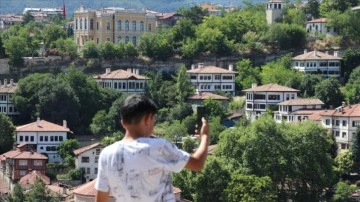 Safranbolu bayram tatilinde 1 milyon 225 bin misafirini doğa ve tarihle iç içe ağırladı