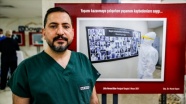 Sağlık çalışanlarının Kovid-19 ile zorlu mücadelesi fotoğraf karelerine yansıdı