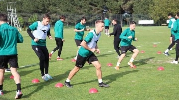 Sakaryaspor, 15 sezonun ardından Süper Lig için play-off oynayacak