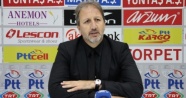 Şampiyon Manisaspor’un hocası istifa etti