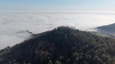 Samsun'da Karadeniz'in &uuml;zerini kaplayan sis dronla g&ouml;r&uuml;nt&uuml;lendi