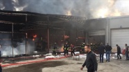 Samsun'da plastik fabrikasında çıkan yangın kontrol altına alındı