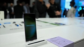 Samsung, California'da yeni akıllı telefon serisi Galaxy S23'ü piyasaya sundu