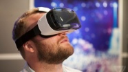 Samsung&#039;dan Gear VR 2 ile ilgili tanıtım videosu