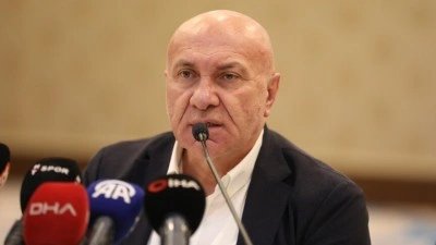 Samsunspor'da "4 koldan 5 kıtada " transfer &ccedil;alışmaları
