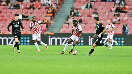 Samsunspor ile Çaykur Rizespor haftayı 1'er puanla kapattı