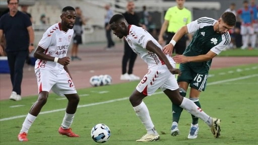 Samsunspor, UEFA Avrupa Ligi'nde deplasmanda Panathinaikos'a 2-1 yenildi