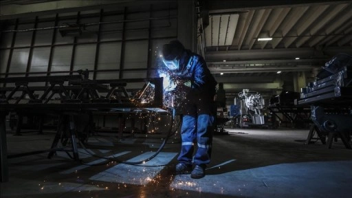Sanayi üretim endeksi temmuzda aylık yüzde 1,8 azaldı, yıllık yüzde 5 arttı