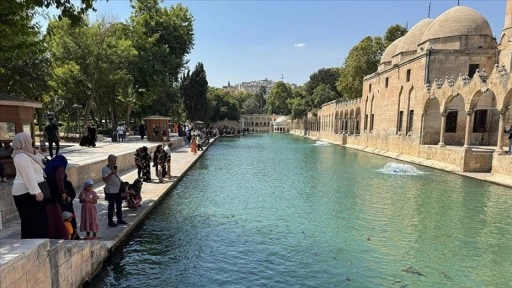 Şanlıurfa'da termometreler 49 dereceyi gösterdi