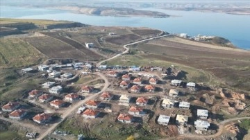 Şanlıurfa'da Atatürk Barajı manzaralı köy konutları mart ayında teslim edilecek