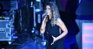 Şarkıcı Sıla'nın içinde bulunduğu cip kaza yaptı: 3 yaralı