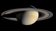 Satürn'de yeni keşif