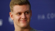 Schumacher'in oğlu gelecek yıl Formula 1'de mücadele edecek
