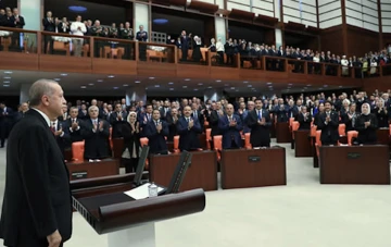 Se&ccedil;im sonrası bir siyasi muhasebe -Nuray Mert yazdı-
