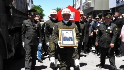 Şehit Ulaştırma Uzman &Ccedil;avuş Abdurrahman Hilal, Aksaray'da son yolculuğuna uğurlandı