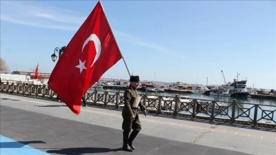 Şehitler i&ccedil;in İstanbul'dan &Ccedil;anakkale'ye y&uuml;r&uuml;yen gazi torunu Tekirdağ'a ulaştı