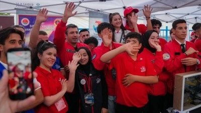 Sel&ccedil;uk Bayraktar: Adeta teknoloji iklimi G&uuml;neydoğu'dan esecek