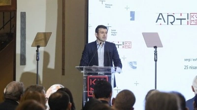 Sel&ccedil;uk Bayraktar: Bizi insan kılan en g&uuml;&ccedil;l&uuml; sığınaklardan biri sanat