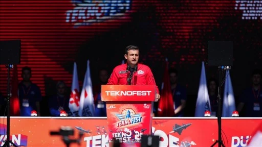 Selçuk Bayraktar: Bu yarışmalardaki her proje, yarının dünyaya damgasını vuracak teknoloji şirketlerinin habercisidir
