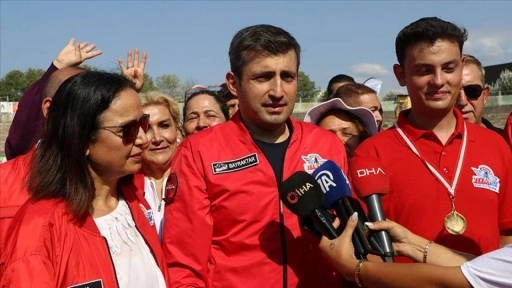 Selçuk Bayraktar: TEKNOFEST kuşağıyla ülkemiz tam bağımsız olma yolunda bir adım daha öteye gidecek