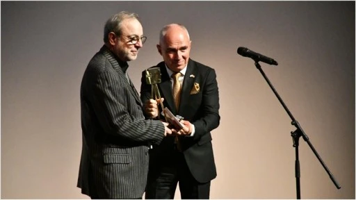 Semih Kaplanoğlu'na Kuzey Makedonya'daki film festivalinde özel ödül verildi