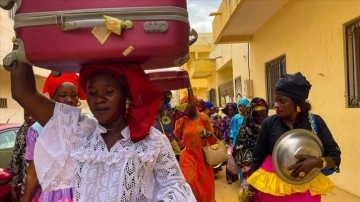 Senegal'de düğünleri aratmayan renkli kutlama: Bebek mevlidi