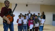 Sığınmacı çocukların barış ezgileri İzmir'den yükselecek