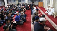 Siirt'te sabah namazında Zeytin Dalı Harekatı için dua