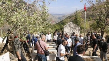 Siirt'in Daltepe ve Kalkancık köylerinde PKK'lı teröristlerin katlettiği 37 kişi anıldı