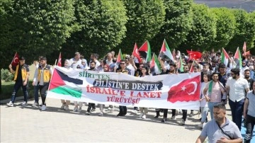 Siirt'te öğrenciler ve akademisyenler Filistin'e destek için yürüdü