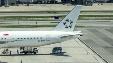 Singapur uçağındaki yaralanmalara "ani irtifa kaybı"nın neden olduğu belirlendi