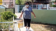 Sinop’ta sokağın ve caminin gönüllü temizlikçisi &#039;Canan teyze&#039;