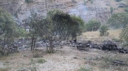 Şırnak&#039;ta düşen askeri helikopterin enkazı görüntülendi