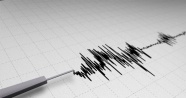Sivas&#39;ta 3.8 büyüklüğünde deprem