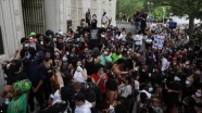Siyahi Amerikalı Floyd'un öldürülmesine yönelik protestolar 4. gününde