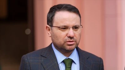Siyasilerden Adalet Bakanı G&uuml;rlek'e destek﻿﻿