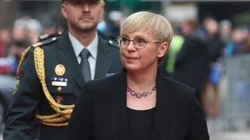 Slovenya'nın ilk kadın Cumhurbaşkanı Pirc Musar, yemin ederek görevine başladı