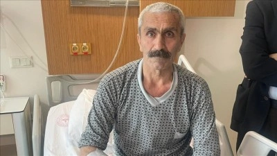 Sol akciğeri kapalı hasta uyutulmadan yapılan mesane ameliyatıyla sağlığına kavuştu