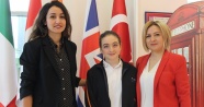 Sömestre tatili için yurtdışında dil eğitimi ödülü