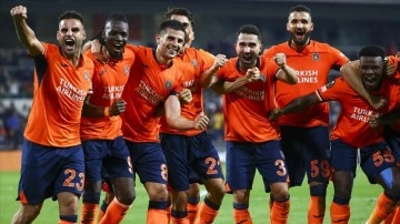 Son 21 maçını kaybetmeyen Başakşehir ligde ve Avrupa'da kalesini gole kapattı