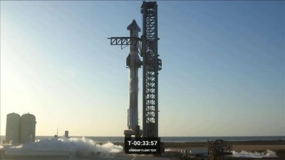 SpaceX'in Starship roketinin 13. test u&ccedil;uşu, motorlardan bazılarının &ccedil;alışmaması nedeniyle ipta