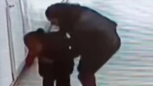 Isparta'da boğulma tehlikesi geçiren öğrenciye öğretmeni müdahale etti