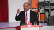 SPD Genel Başkanı Schulz'tan 'büyük koalisyon' iddialarına tepki