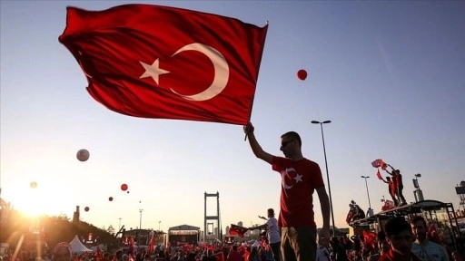Spor camiasından, "15 Temmuz Demokrasi ve Milli Birlik Günü" mesajı