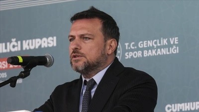 Spor Hizmetleri Genel M&uuml;d&uuml;r&uuml; &Ccedil;akır, TMOK Başkanlığı'na aday oldu