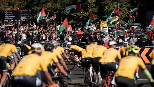 'Israel-Premier Tech' bisiklet takımı isim sponsorunu kaybetti