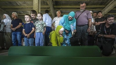 Srebrenitsa Soykırımı'nın 31'inci yılında toprağa verilecek 10 cenaze g&ouml;zyaşlarıyla karşıl